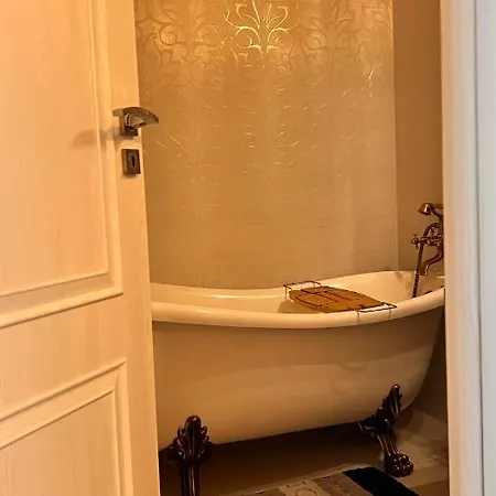 Reyna Beach Front Luxury Apartment Constanta